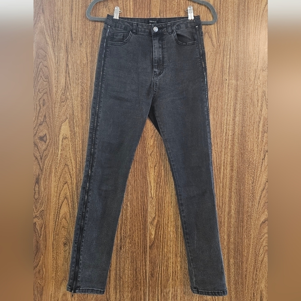 Forever 21 Black Denim Jeans High Rise Punk/Grunge Stretch Size 26 indie sleaze